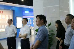 湖南省和长沙市有关领导听取华振供水董事长的工作汇报